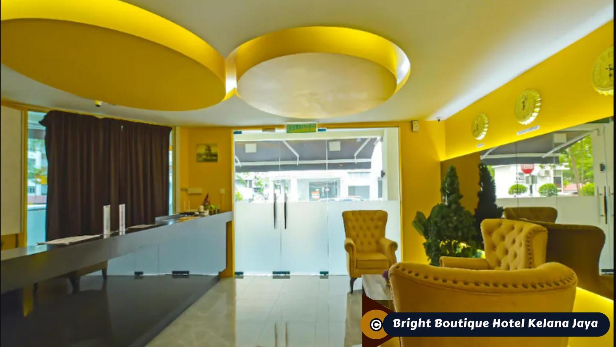Bright Boutique Hotel Kelana Jaya Петалинг-Джая Экстерьер фото